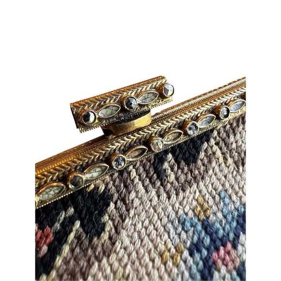 Vintage Petite Point Embroidered Needlepoint Floral Regency Core Petite Point Ha - Picture 3 of 10